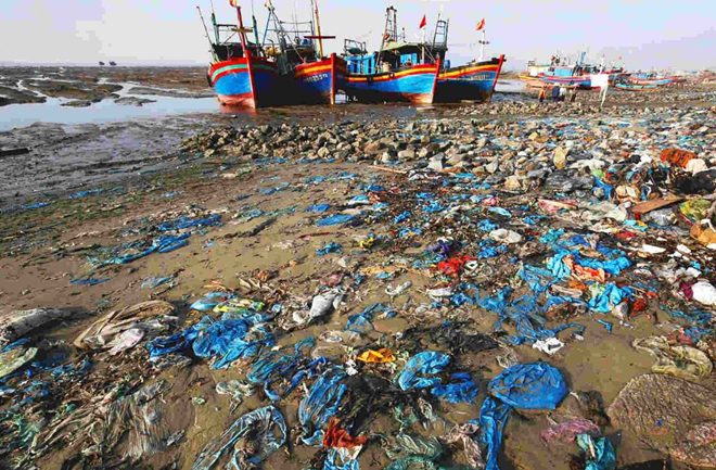 Phú Quốc cố gắng ngăn chặn ô nhiễm rác thải nhựa trên biển